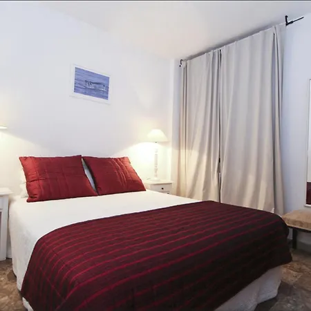 Clauhomes Bahia Apartment